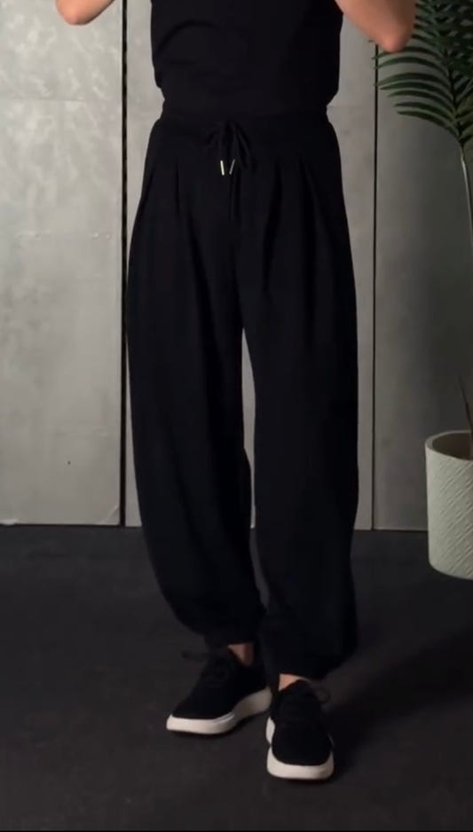 Lightweight Baggy Cuffed Pants — view 5