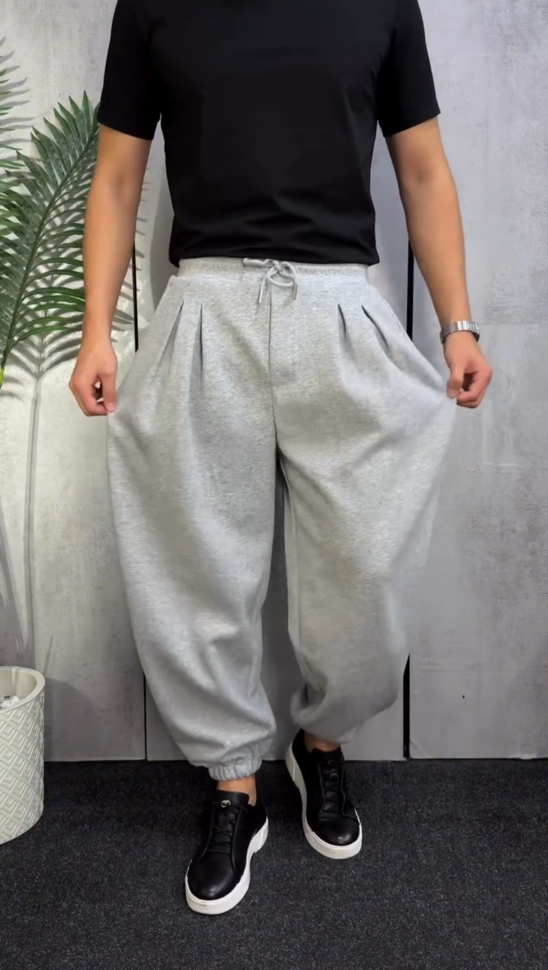 Pleated Baggy Trousers | Black & Grey