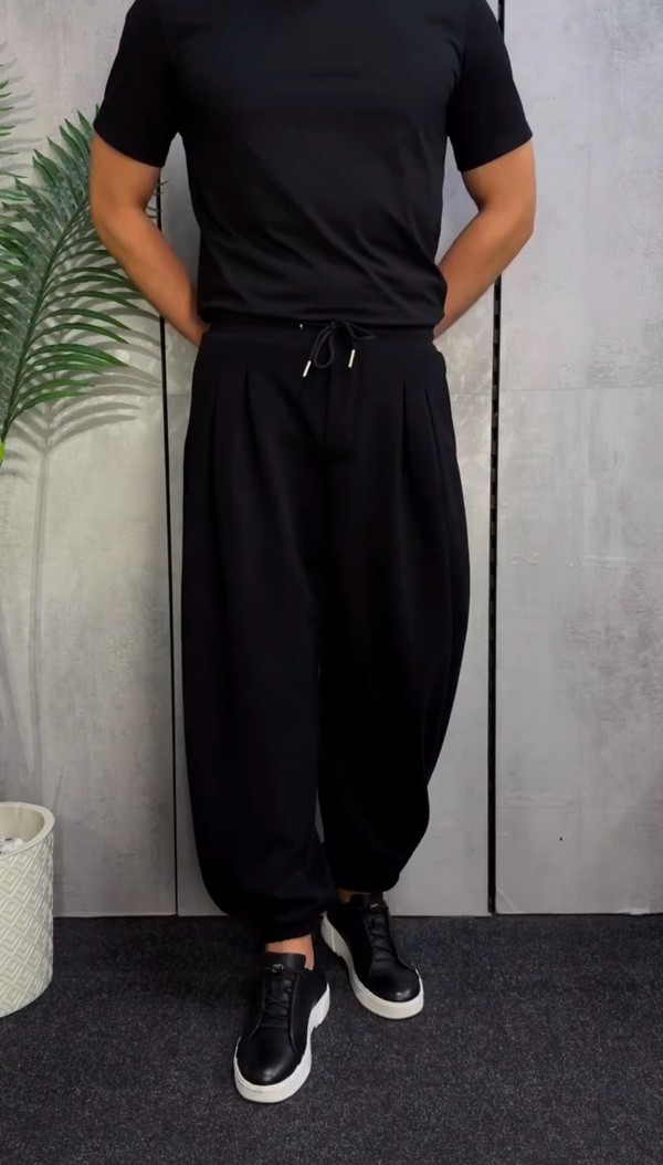 Pleated Baggy Trousers | Black & Grey