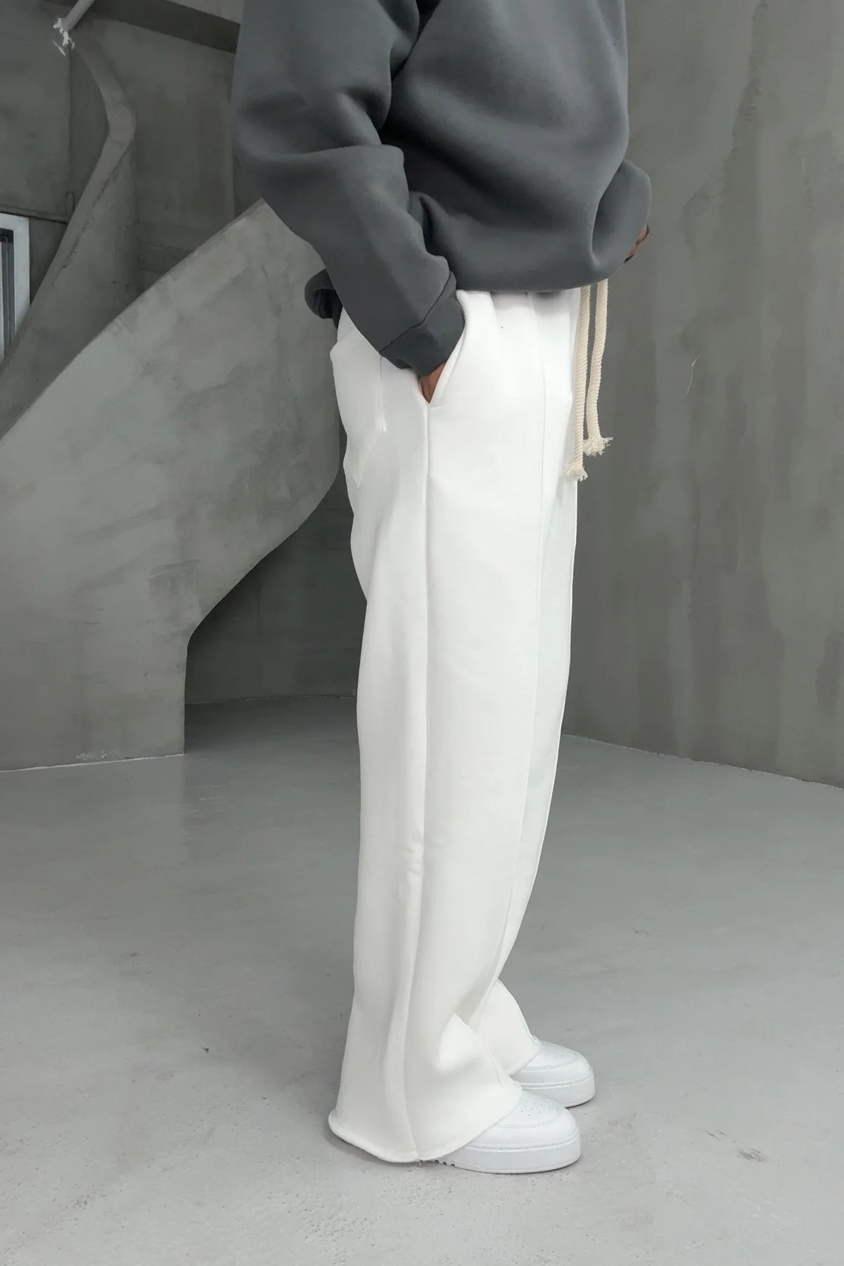 Studio Line Wide-Leg Trousers