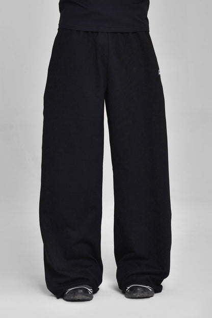 Essential Wide-Leg Relaxed Trousers
