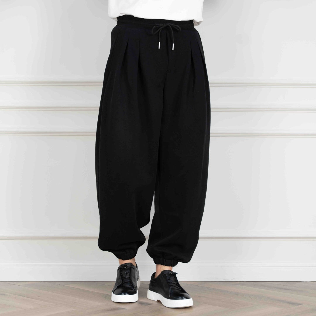 Toji Pleated Baggy Trousers