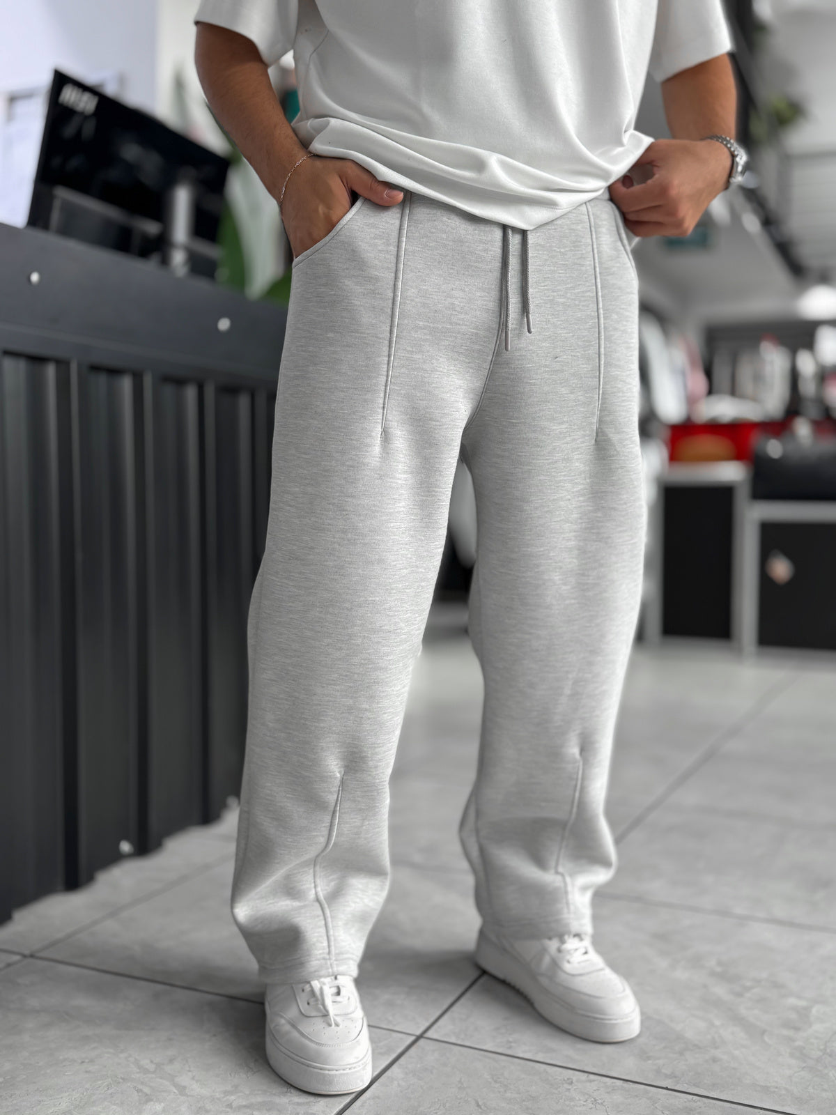 Sculpted Seam Relaxed Trousers