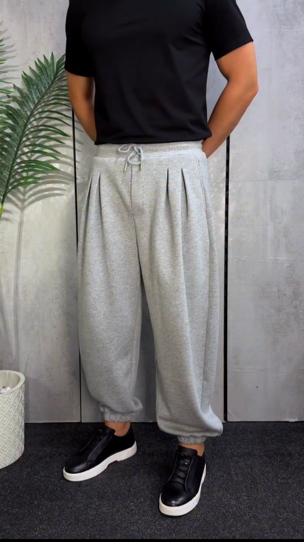 Pleated Baggy Trousers | Black & Grey