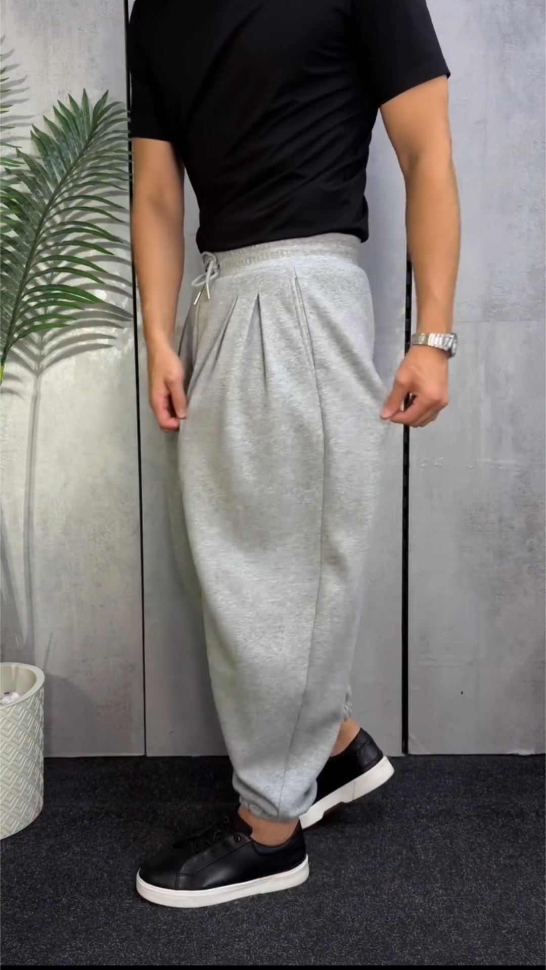 Pleated Baggy Trousers | Black & Grey