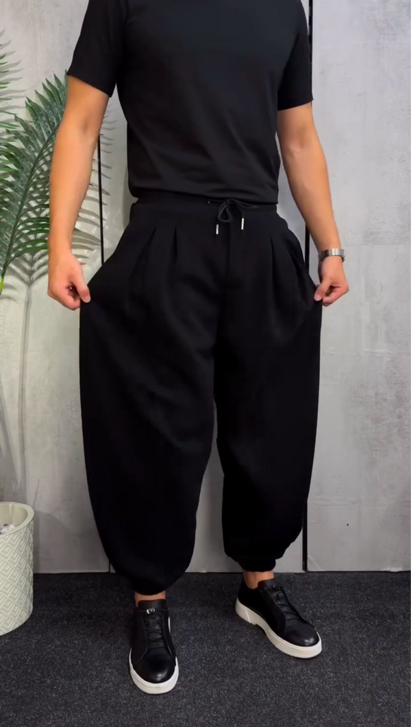 Pleated Baggy Trousers | Black & Grey