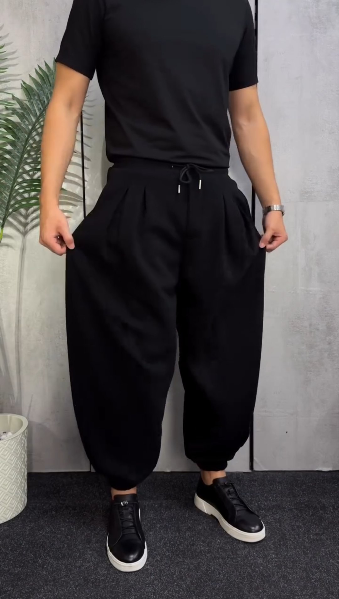 Pleated Baggy Trousers | Black & Grey